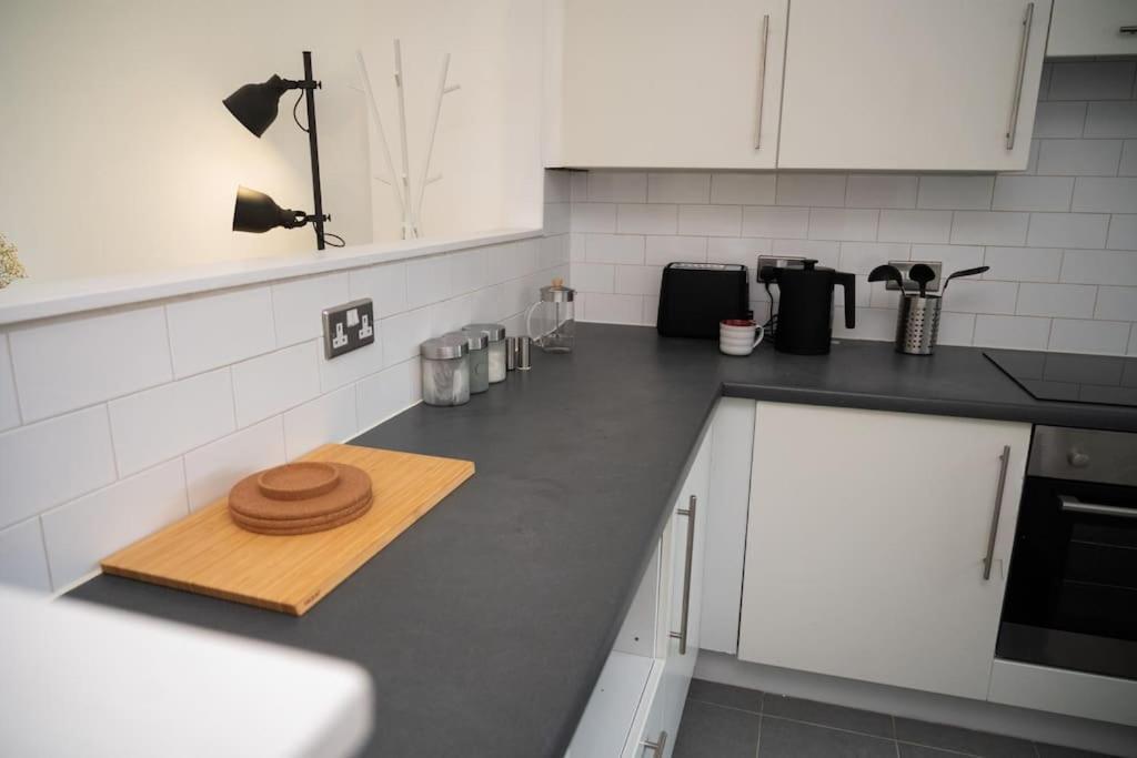 2 Bed Apt In Leeds City Centre Exterior foto